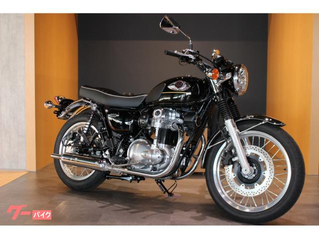 Ｗ８００