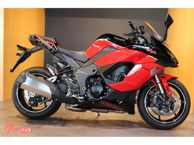 【美品】クシタニ YAMAHAヤマハ バイクウェア モーターLレディース 黒 赤 カワサキ Ninja 1000 SX 40周年記念モデル ローダウン済