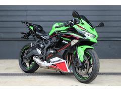 カワサキ　Ｎｉｎｊａ　ＺＸ−２５Ｒ　ＳＥ　２０２２年モデル　ＥＴＣ・リアキャリア・アクセサリーバー