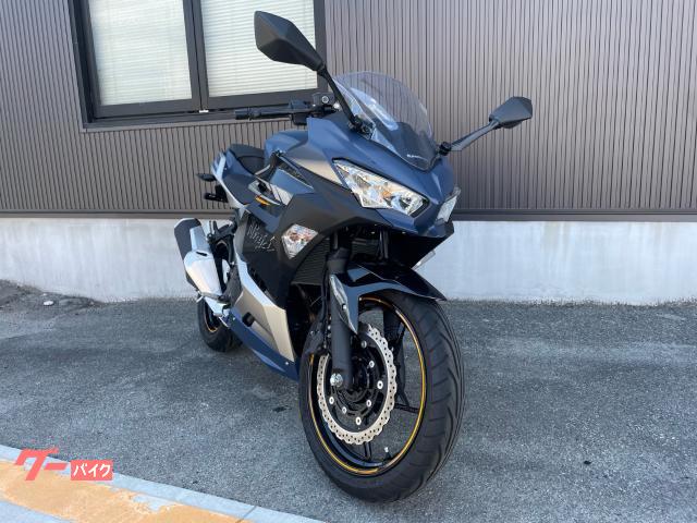 Ｎｉｎｊａ　２５０　ＥＴＣ車載器、ＵＳＢ電源、ハンドルマルチバー装備