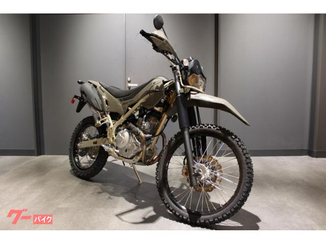 ＫＬＸ２３０シェルパ　ハンドガ−ド　アルミスキッドプレ−ト　テーパ−ドアルミハンドルバ−装備