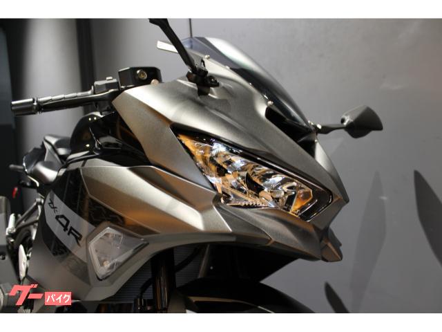 rerere　黒 中古 KAWASAKI カワサキ Ninja ZX−4R SE 2024年式 960km