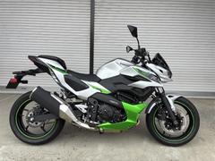 カワサキ　Ｚ７　Ｈｙｂｒｉｄ