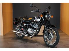 カワサキ　メグロＳ１　２０２６年モデル　２３２ｃｃ空冷４ストローク単気筒エンジン　ティアドロップ型フューエルタンク＆立体的ＭＥＧＵＲＯ　エ