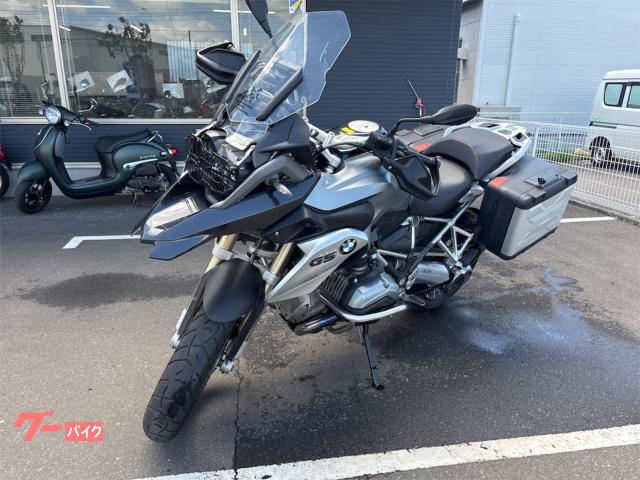 Ｒ１２００ＧＳ稀少ブラックリムスポークホィール装備