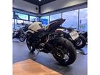 ストリートトリプル765R／2025モデル／認定中古車／120馬力／80Nm／クイックシフター／純正オプション付属