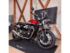 スピードツイン1200／2025モデル／認定中古車／105馬力／112Nm／ライディングモード／USBポート