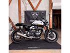 スピードツイン1200／2025モデル／認定中古車／105馬力／112Nm／ライディングモード／USBポート