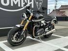 スピードツイン1200RS／認定中古保証付き／タンクパッド／サンプガード／フォークプロテクター／エンジンプロテクター