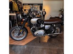 ＴＲＩＵＭＰＨ　ボンネビルＴ１２０　ＩｃｏｎＥｄｉｔｉｏｎ