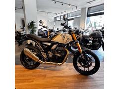ＴＲＩＵＭＰＨ　スピード４００　２０２５年新色