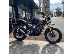 ＴＲＩＵＭＰＨ　スクランブラー４００ＸＣ／チューブレススポークホイール／アンダーガード標準装備