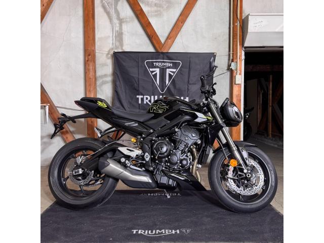 ストリートトリプル765RS／認定中古車／130馬力／80Nm ／クイックシフター／ストリートファイター／ライディングモード4種