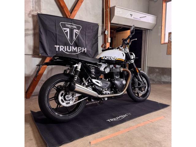スピードツイン1200／2025モデル／認定中古車／105馬力／112Nm／ライディングモード／USBポート