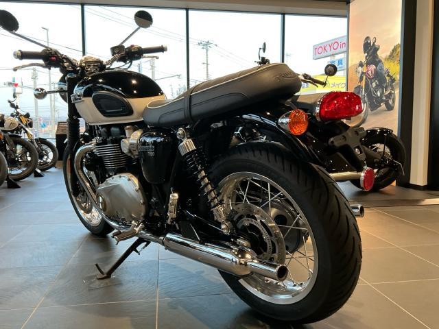 ボンネビルT120／2025モデル／80馬力／105Nm ／王道クラシックスタイル／アナログツインメーター／ブレンボ製ブレーキ／