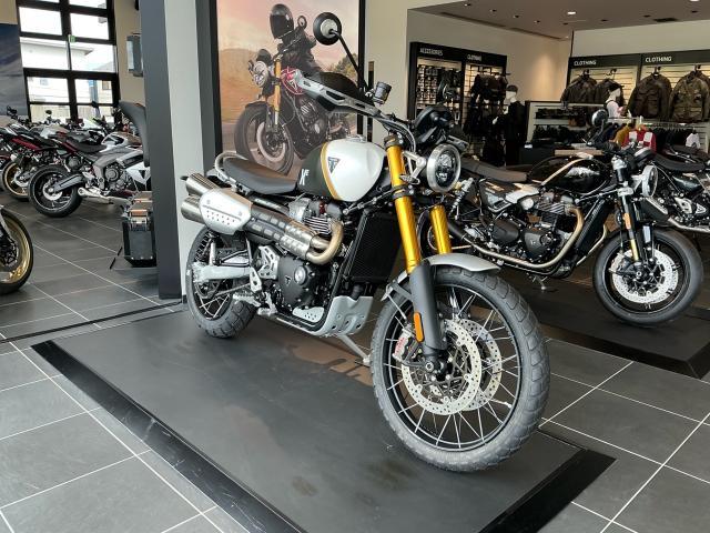 スクランブラー1200XE／新型モデル