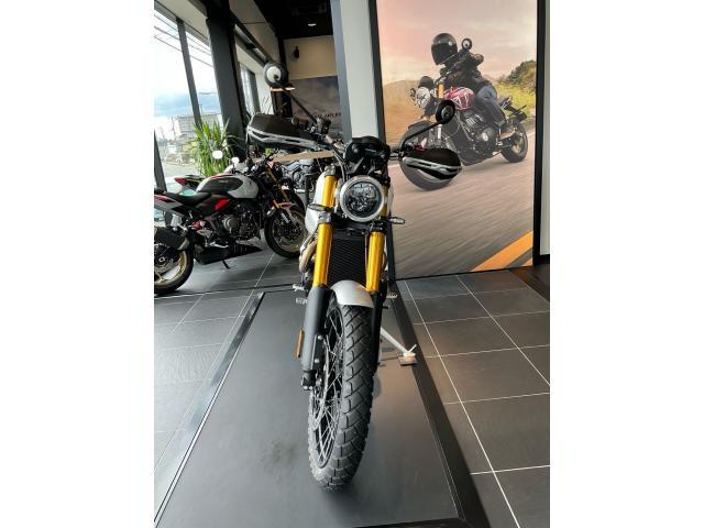 スクランブラー1200XE／新型モデル