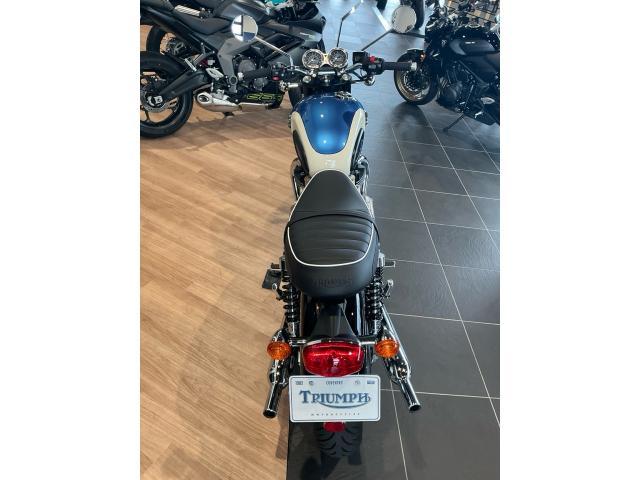 ボンネビルT120