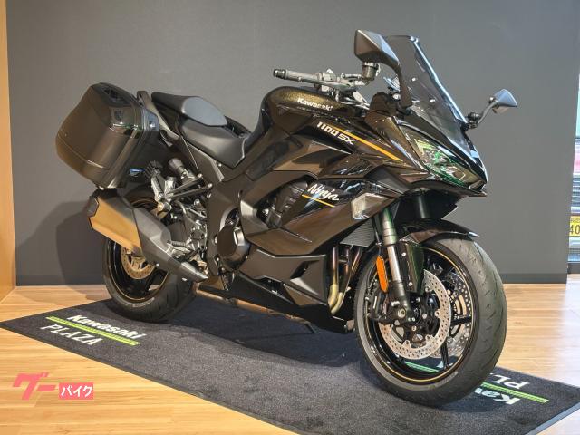 Ｎｉｎｊａ　１１００　ＳＸ　ＥＴＣ　純正ＯＰパニアケース　純正ＯＰスモークラージスクリーン装着　カワサキケアモデル