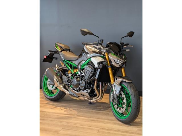 カワサキ Z900 SE ブレンボ製フロントブレーキ／オーリンズ製