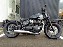 ＴＲＩＵＭＰＨ　ボンネビル　ボバー