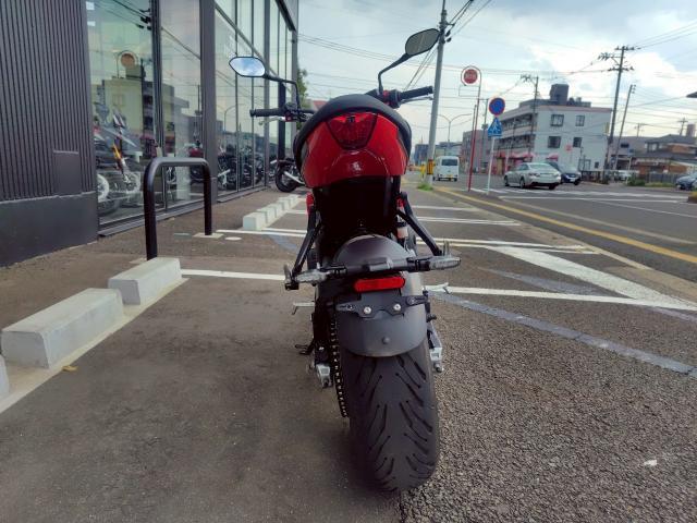 トライデント660