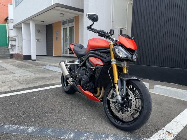 スピードトリプル1200RS