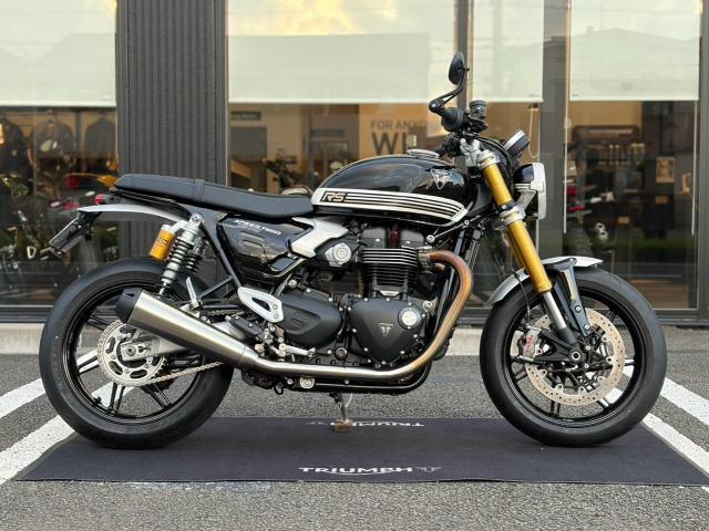 スピードツイン1200RS／CR－1ガラスコート／フェンダーレス／極小ウインカー