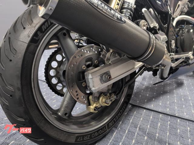 スズキ INAZUMA400／油冷エンジン ／ストライカーフルエキ