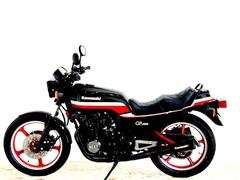 カワサキ　Ｚ４００ＧＰ　昭和５７年９月　９０００番台　外装フレーム足回り各種リペイント済　純正マフラー　各種ＯＨ済　前後新品タイヤ　シート