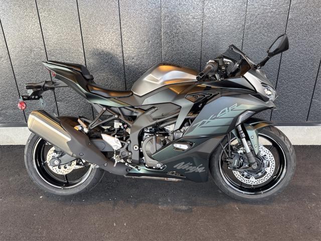 カワサキ Ninja ZX－4R SE｜カワサキプラザ徳島