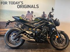 ＴＲＩＵＭＰＨ　ストリートトリプルＲＳ