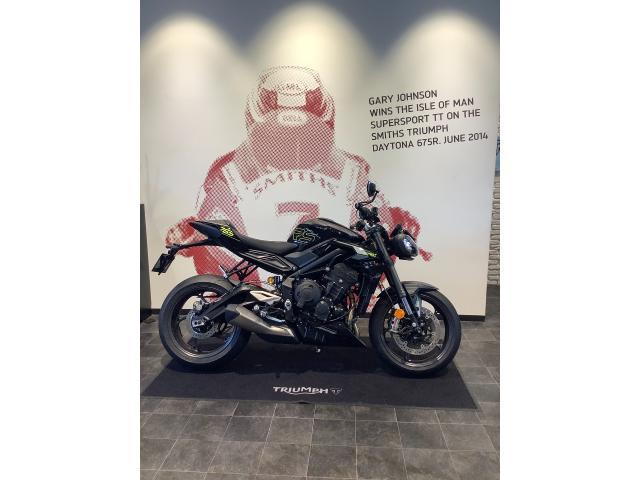 ストリートトリプル765RS
