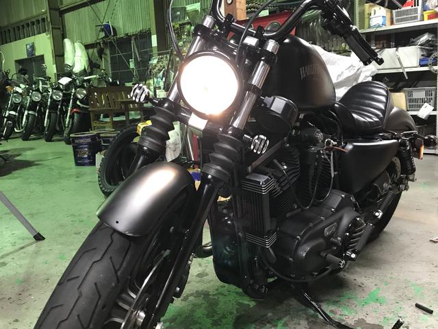 ハーレーダビッドソン XL883N アイアン スポーツスター