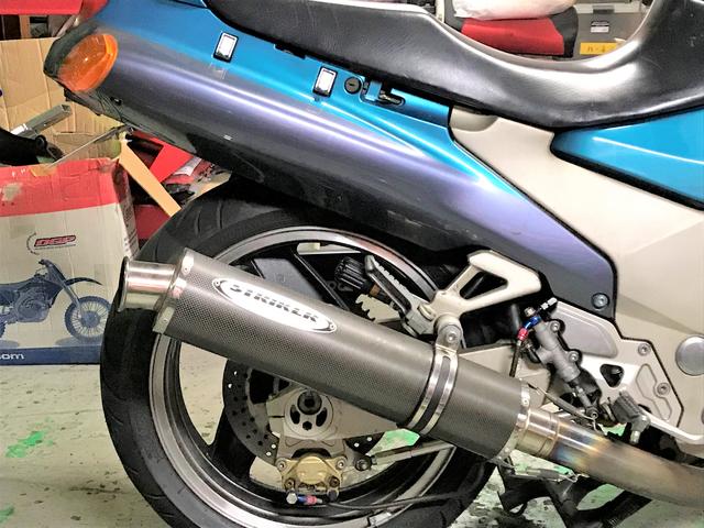 カワサキＺＺ-Ｒ1100 ローダウン ロワーリンク 車庫調取り付け（ＢＵＲＳＴ ＣＩＴＹの作業実績  2019/02/11）｜バイクの整備・メンテナンス・修理なら【グーバイク】