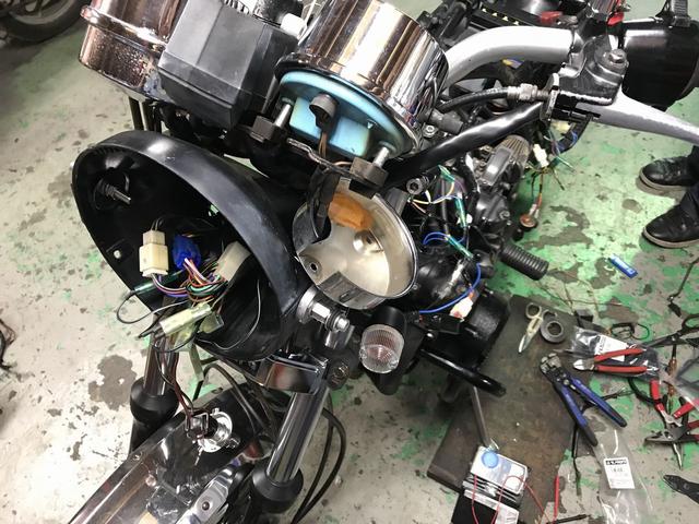 カワサキ ｚ４００ｊ メインハーネス交換 電装トラブル ハンドルスイッチ交換 セル回らない 旧車バイク 逆車 ｚ４００ｆｘ ｂｕｒｓｔ ｃｉｔｙの作業実績 18 10 01 バイクの整備 メンテナンス 修理なら グーバイク