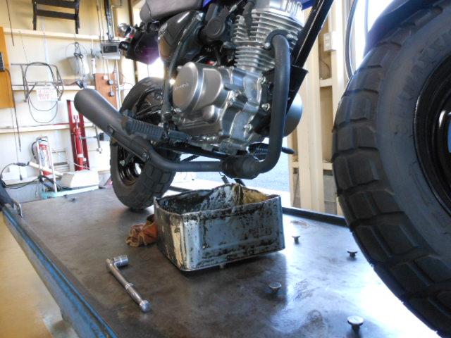 エイプ50fi エンジンオイル交換 ｒ ｐ ｌａｂｏ ライダースプロジェクト ラボの作業実績 19 09 バイクの整備 メンテナンス 修理なら グーバイク