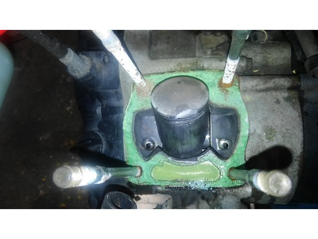 NS－1エンジン分解修理（AUTO HOUSE コロンの作業