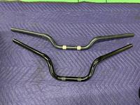 上　ノーマル
下　アップハンドル