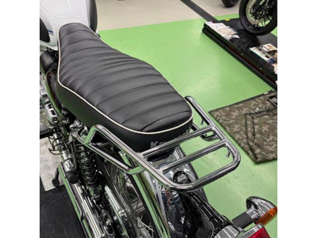 カワサキ　W800　純正リアキャリア