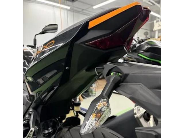 カワサキ　Z400 リアウインカーリコール作業