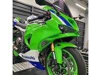 KAWASAKI ZX6R
