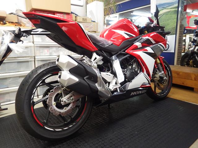 CBR250RR (MC51) モリワキ マフラー交換 広島市 佐伯区 五日市 バイク