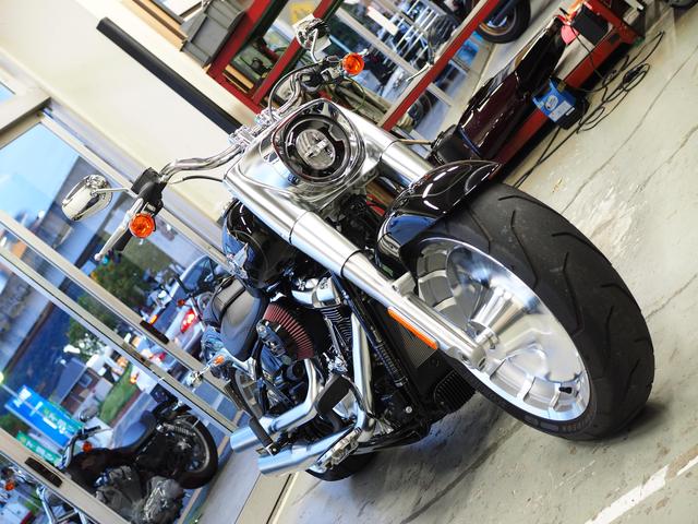 ハーレーダビッドソン（Harley-Davidson） FLFB ソフテイルファットボーイ FLFB Softail Fatboy の型式・メンテナンス・点検・整備-バイクのことならバイクブロス