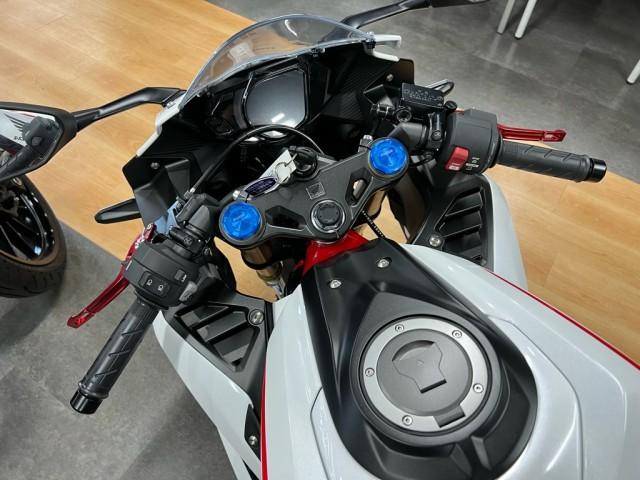 ホンダ・CBR250RR 納車整備＆カスタムパーツの取付を行いました