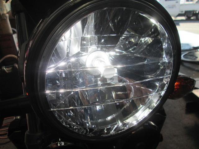 CB1300 スーパーフォア SC54 ヘッドライト交換 LED化｜バイクの整備 ...