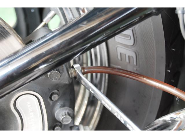 FLSTC ヘリテイジソフテイルクラシック リアブレーキパッド交換 広島 ハーレー 修理 整備｜バイクの整備・メンテナンス・修理なら【グーバイク】