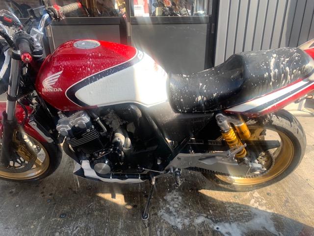 CB400SF(NC39)のクラッチのオーバーホールをしました！当店はオイル