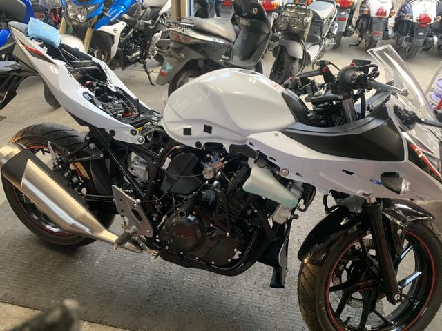 スズキ ＧＳＸ-250ＲマウントバーとＥＴＣ、エンジンガードを取り付けました。岡山 岡山県 岡山市 中区 北区 東区 南区 バイクショップ きのした  車検 整備 新車 中古車 修理 カスタム バイク オートバイ ホンダ ヤマハ スズキ キム（（株）Ｂｉｋｅ Ｓｈｏｐ ...