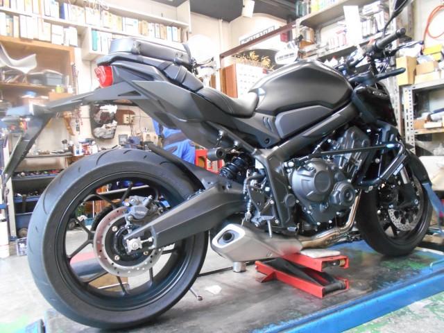 ホンダ/CB650R SSBバンパー取付 徳島県 徳島市 リヤスライダー エンジンガード サクタスポーツバンパー RH03 カスタム（二輪館の作業実績  2023/08/22）｜バイクの整備・メンテナンス・修理なら【グーバイク】